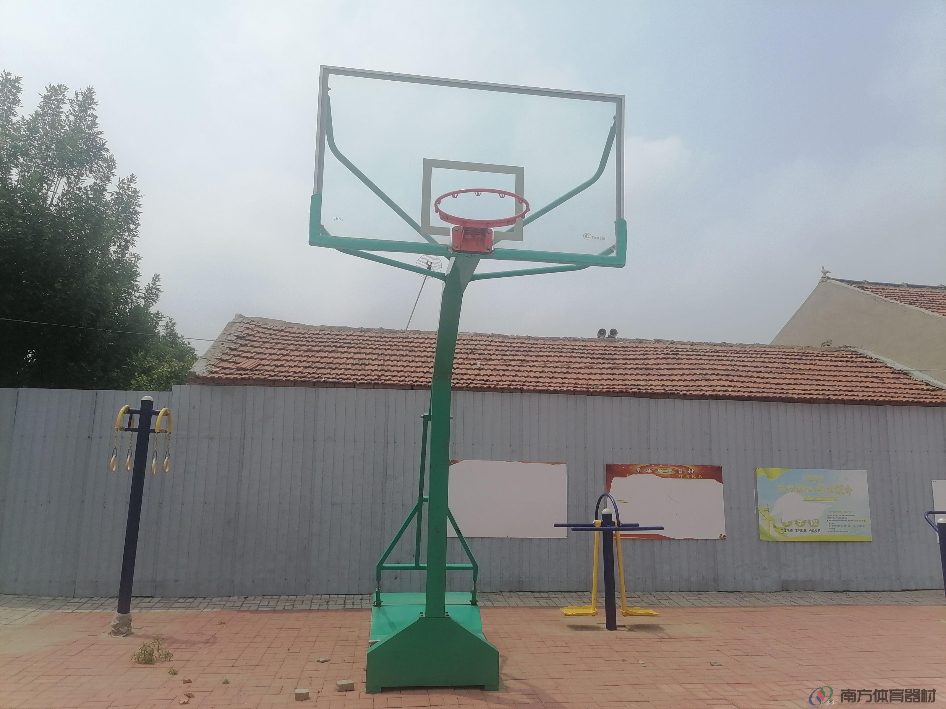 篮球架 篮球架
