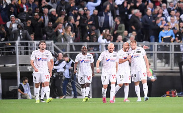 标准乒乓球台总长多少